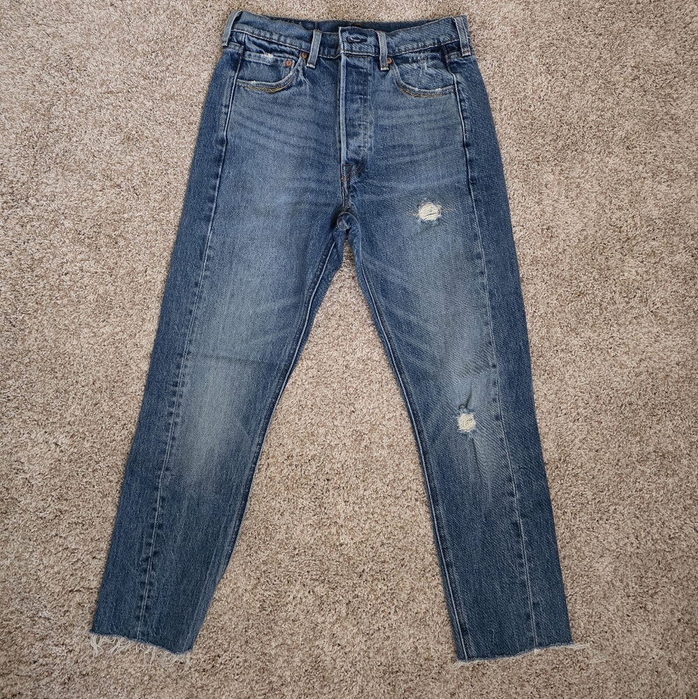 Levi's Two Tone High Waist Raw Hem Button Fly Jean Size 28